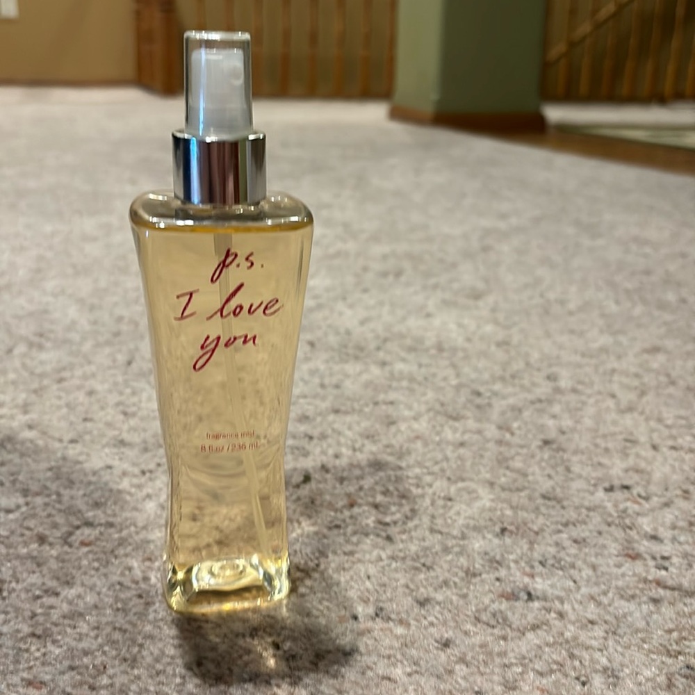 P.S I Love You Bath and Body Works Spray 8oz Body Spray Rare